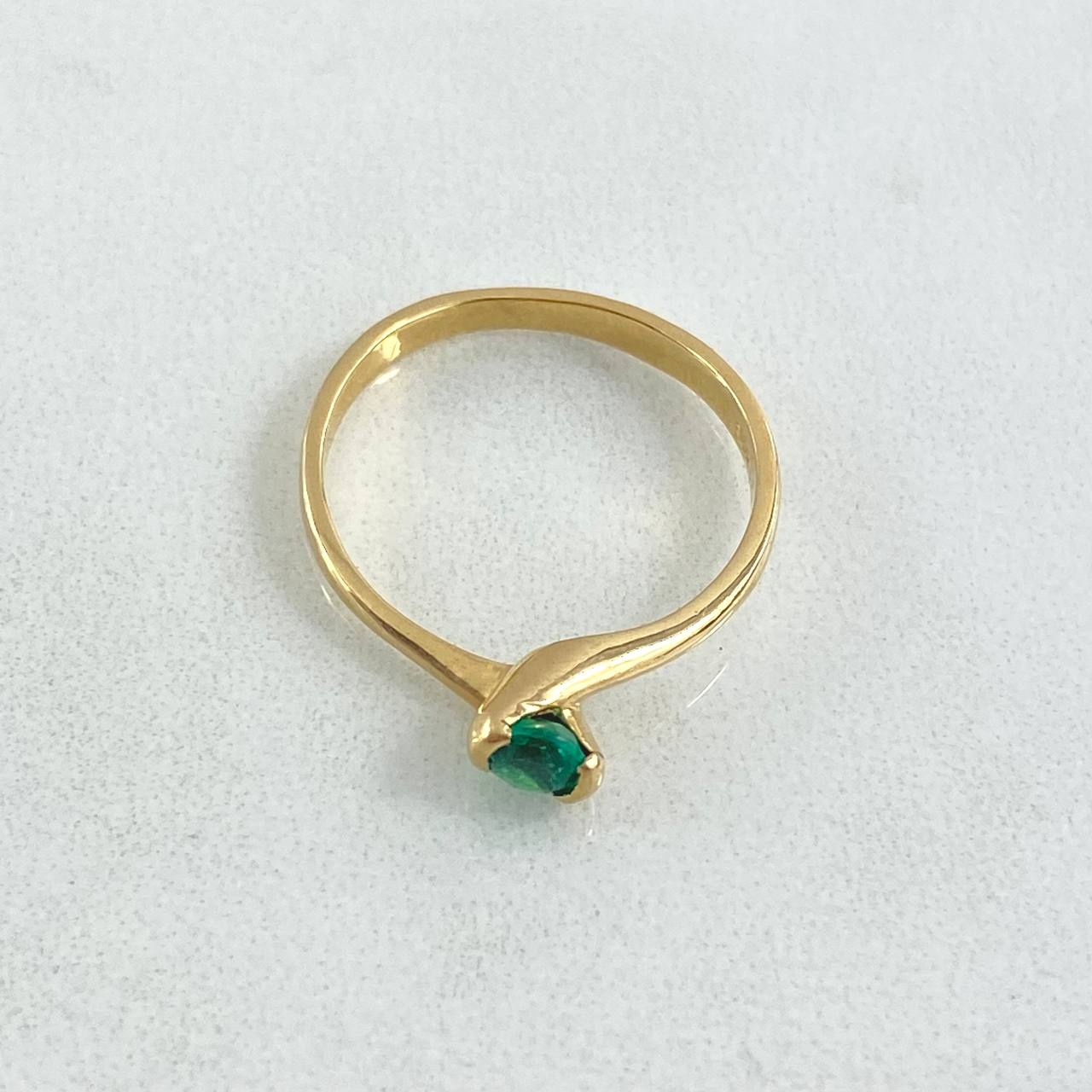 Solitaire Ring Solitaire 2.3gr / Size 7 / Emeralds 28 Pts 18K Yellow Gold (Jewel)