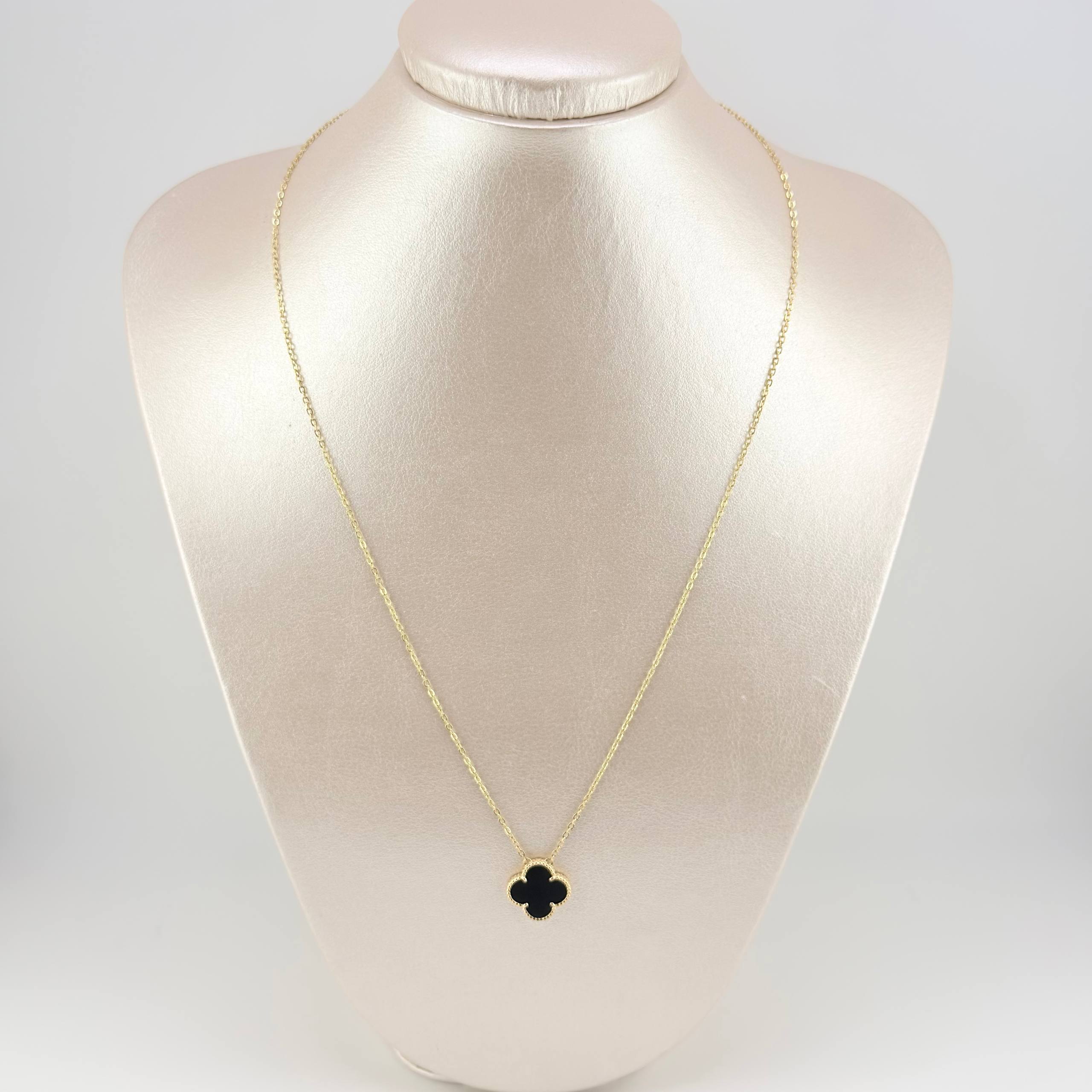 Classic Link Chain Black Clover 3.95gr / 19 3/4 in / 1.2mm Yellow Gold Nac.Esp. 18K ©