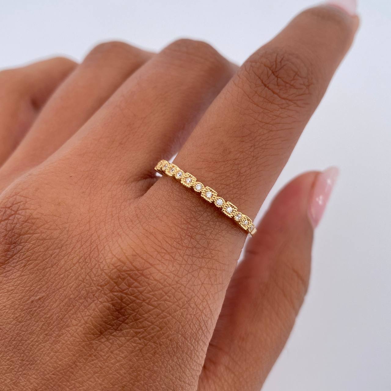 Churumbela Ring Circles Squares 1.55gr / Size 7 1/4 / 18K Yellow Gold &