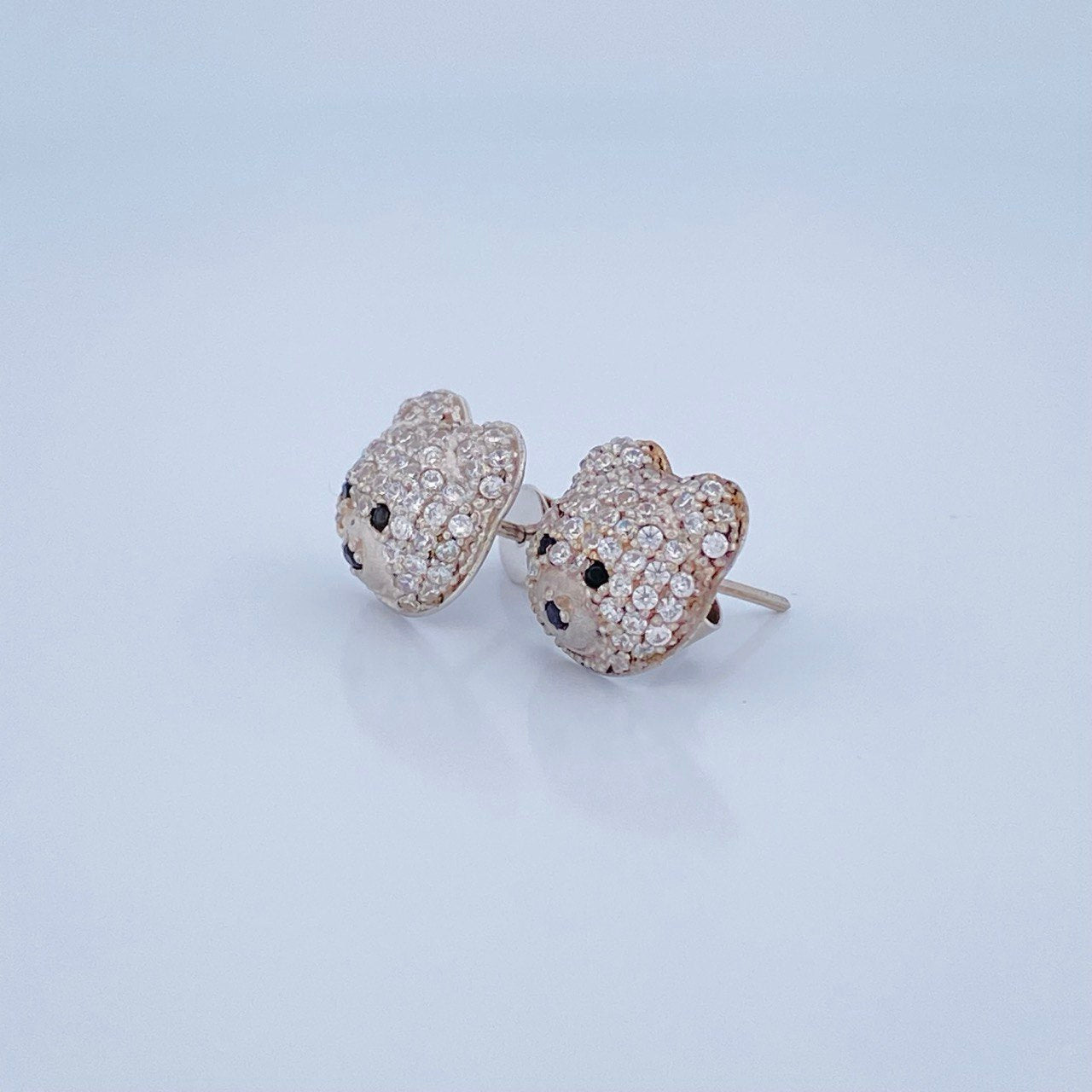 Bear Face Stud Earrings 5.5gr / 18K White Gold &