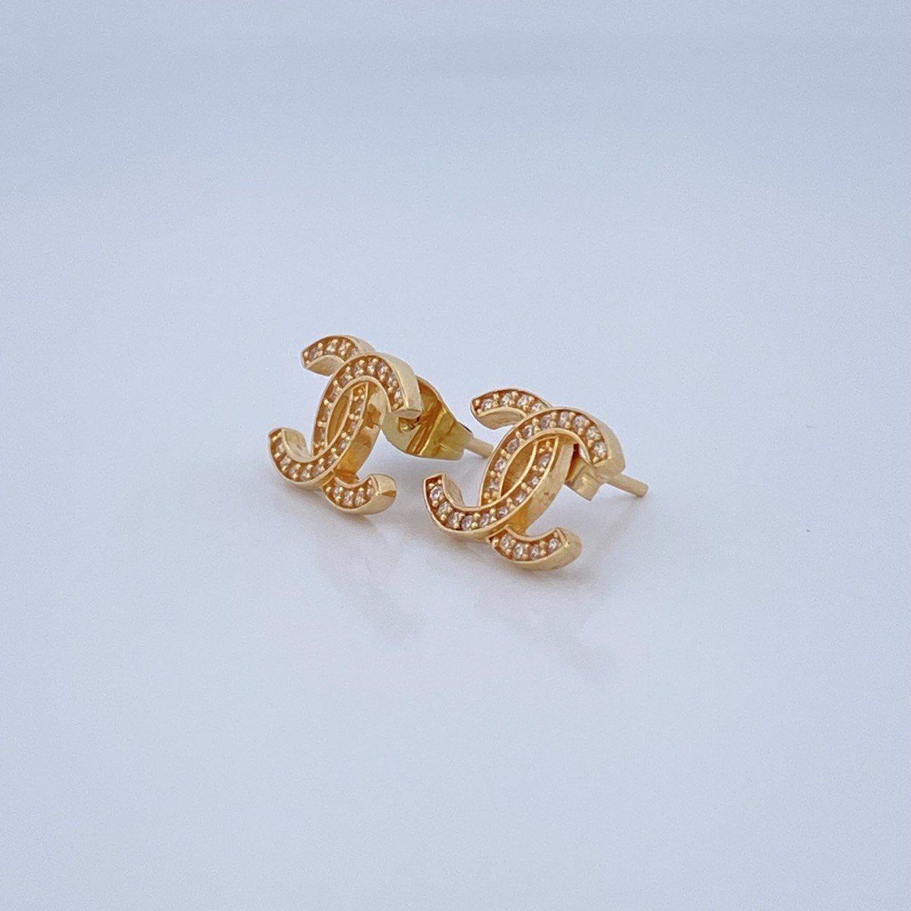 Stud Earrings Crossed Wave 2.6gr / 1.2cm / 18K Yellow Gold &