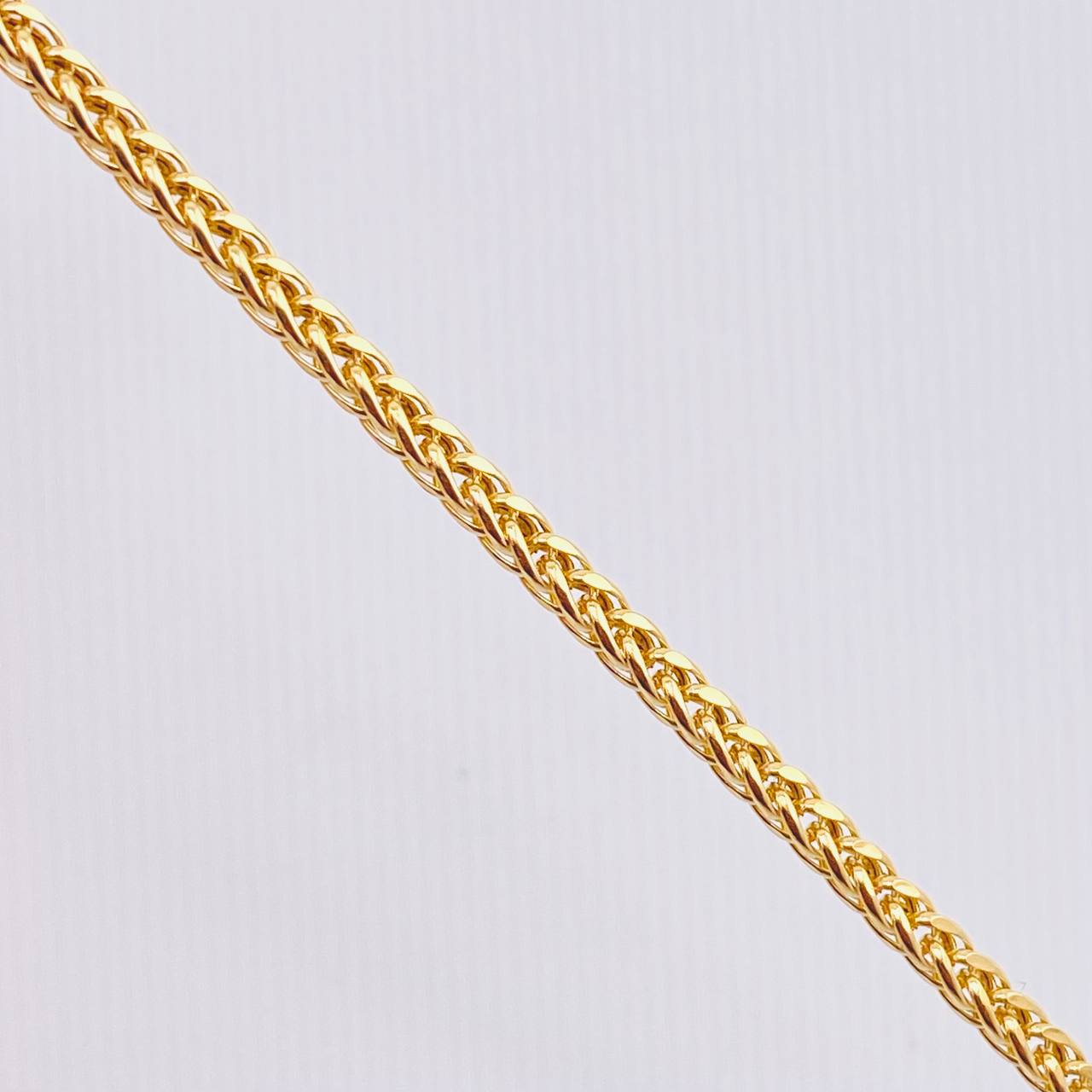 Cadena Franco 4.85gr / 23 1/2 in / 1mm Oro Amarillo +3 18K *