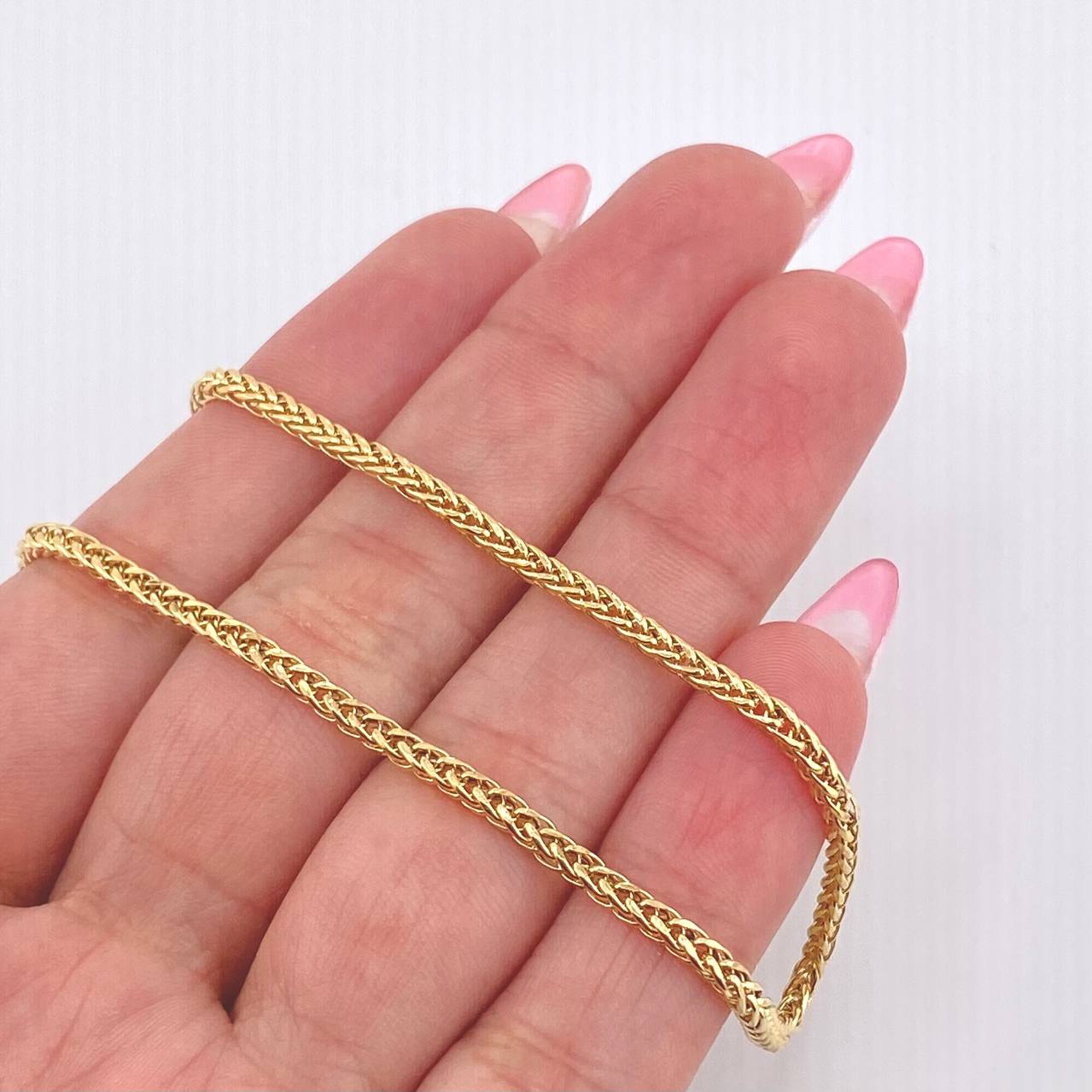 Cadena Franco 5.4gr / 23 1/2 in / 2.1mm Oro Amarillo +3 18K