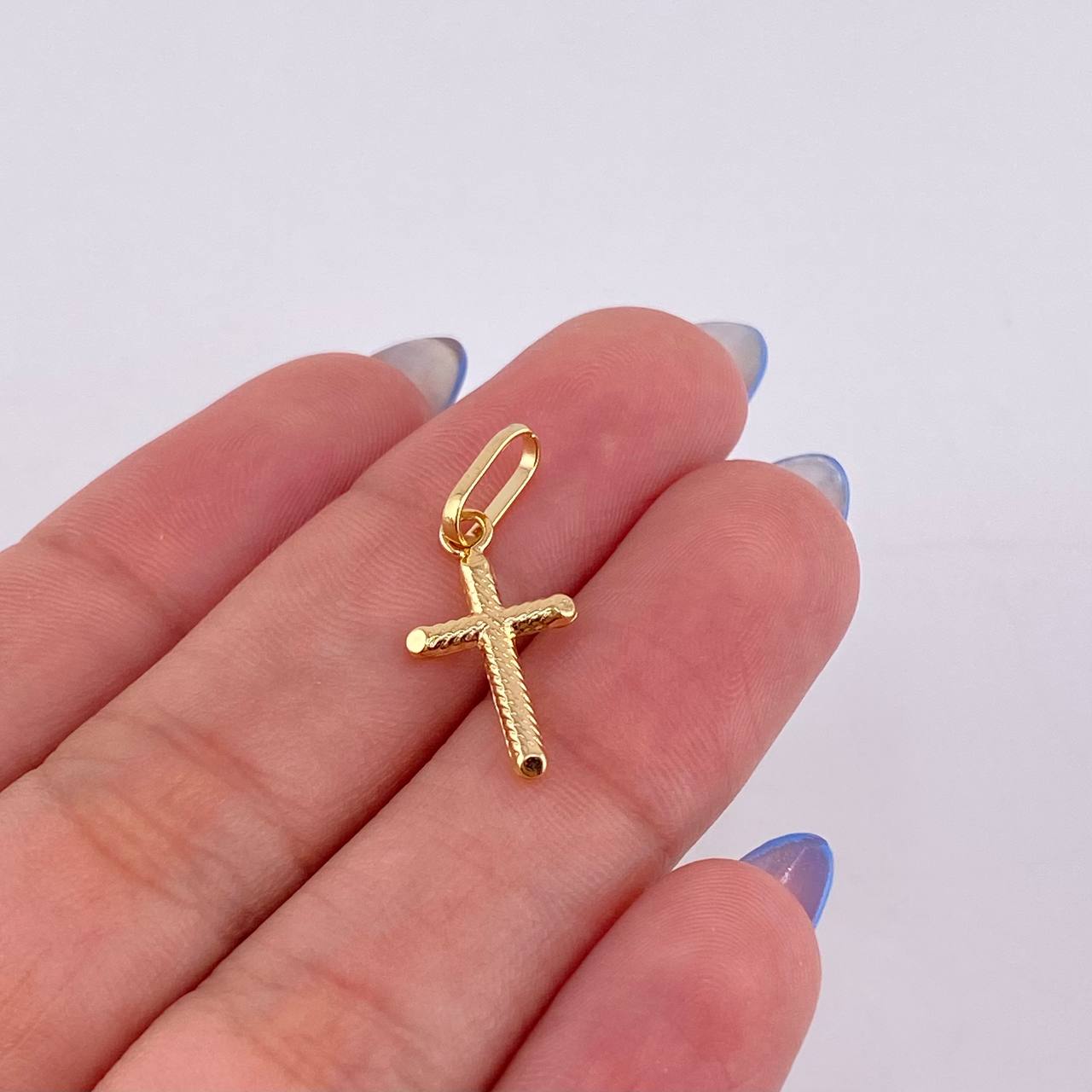 Dije Cruz Rayas Espiral 0.55gr / 1 in / Oro Amarillo 18K *