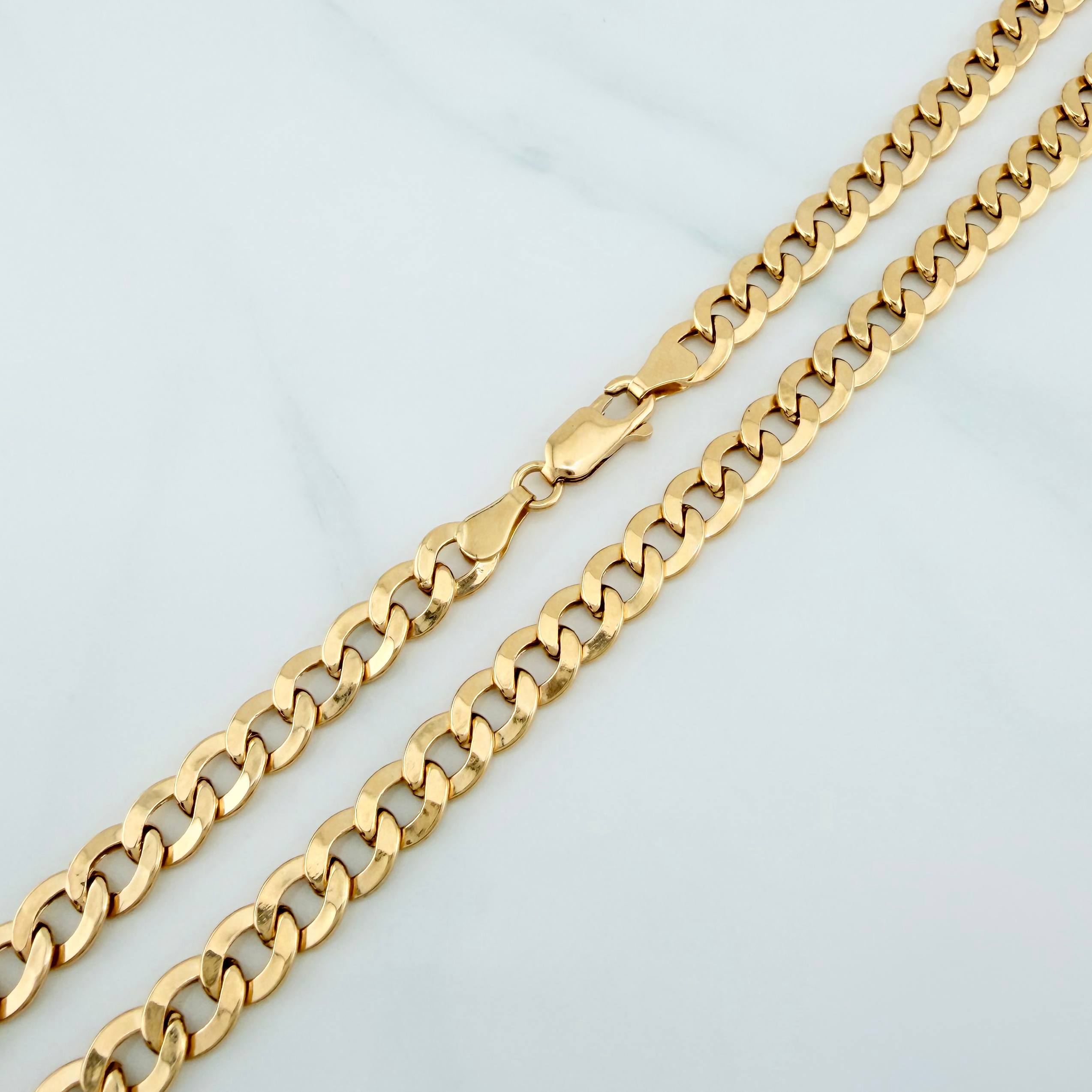 Cadena Cubana 13.3 g / 24 in / 5.9 mm Oro Amarillo 18K