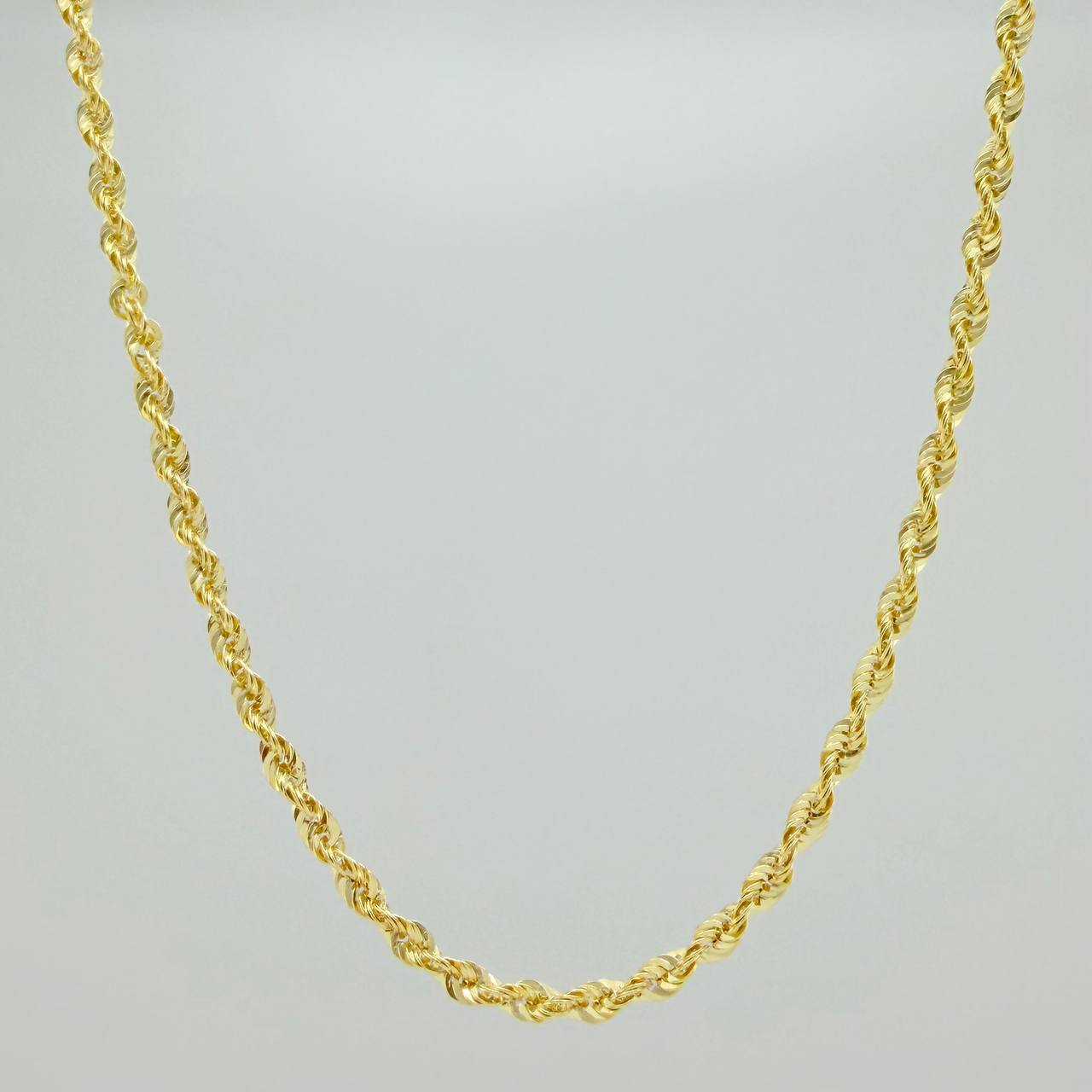 Cadena Lazo 4gr / 23 1/2 in / 2.3mm Oro Amarillo +3 18K %