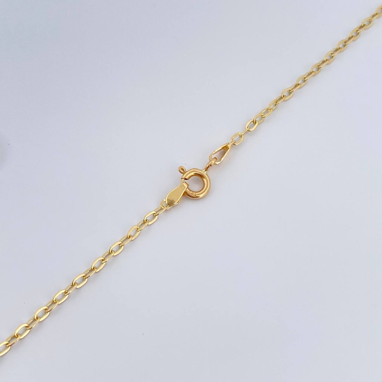 Cadena Aro Seguido Trebol 6.05gr / 46cm / Oro Amarillo 18K &