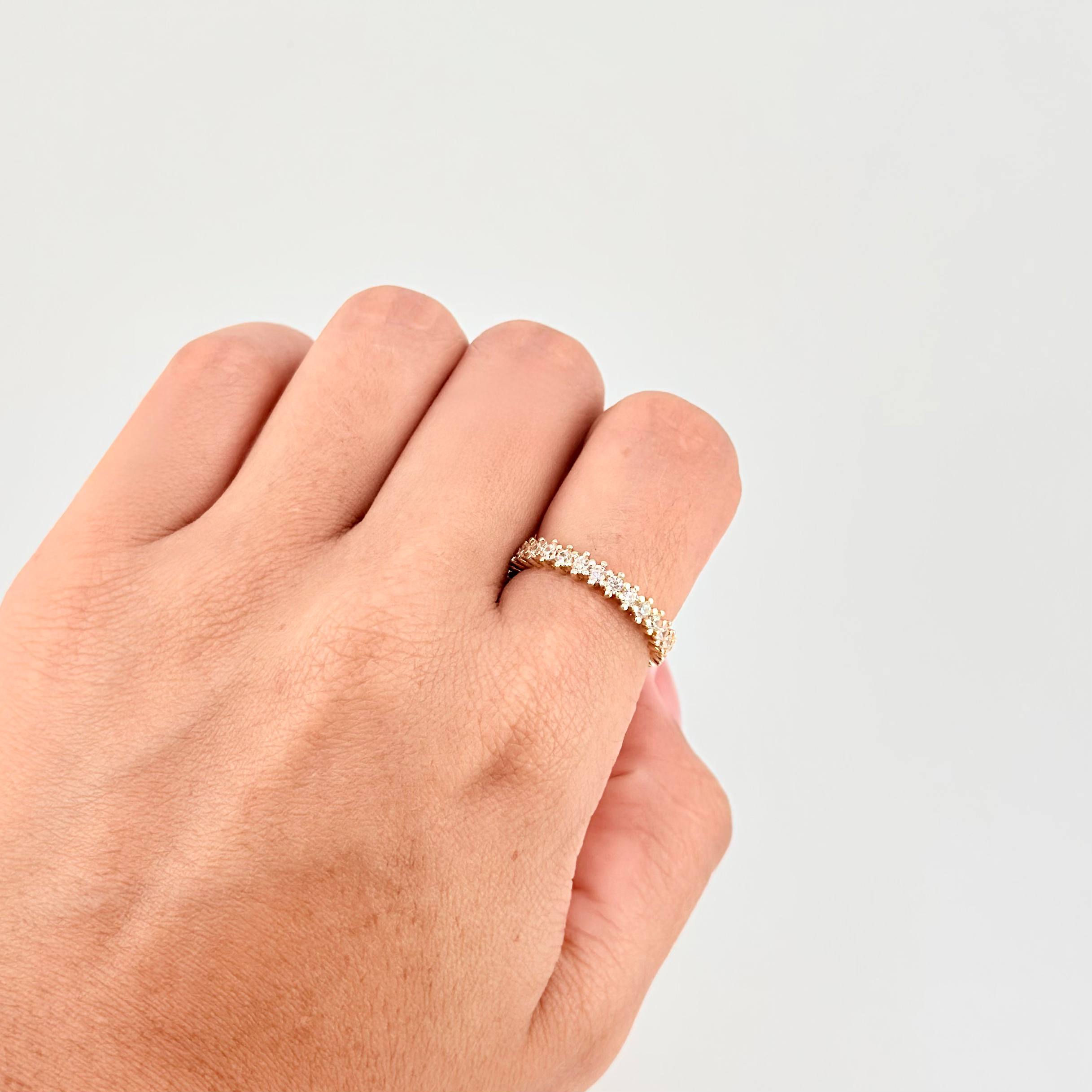 Anillo Cinturón de Chispas 2.35g / T6 1/2 Dos Oros Amarillo Blanco 18K