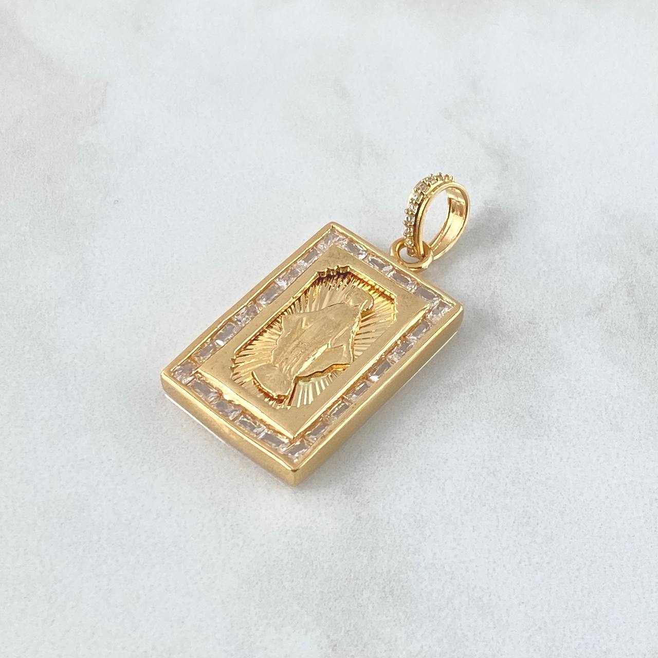 Dije Virgen Milagrosa Marco 9.55gr / 3.9cm / Circones blancos Oro Amarillo 18K ©
