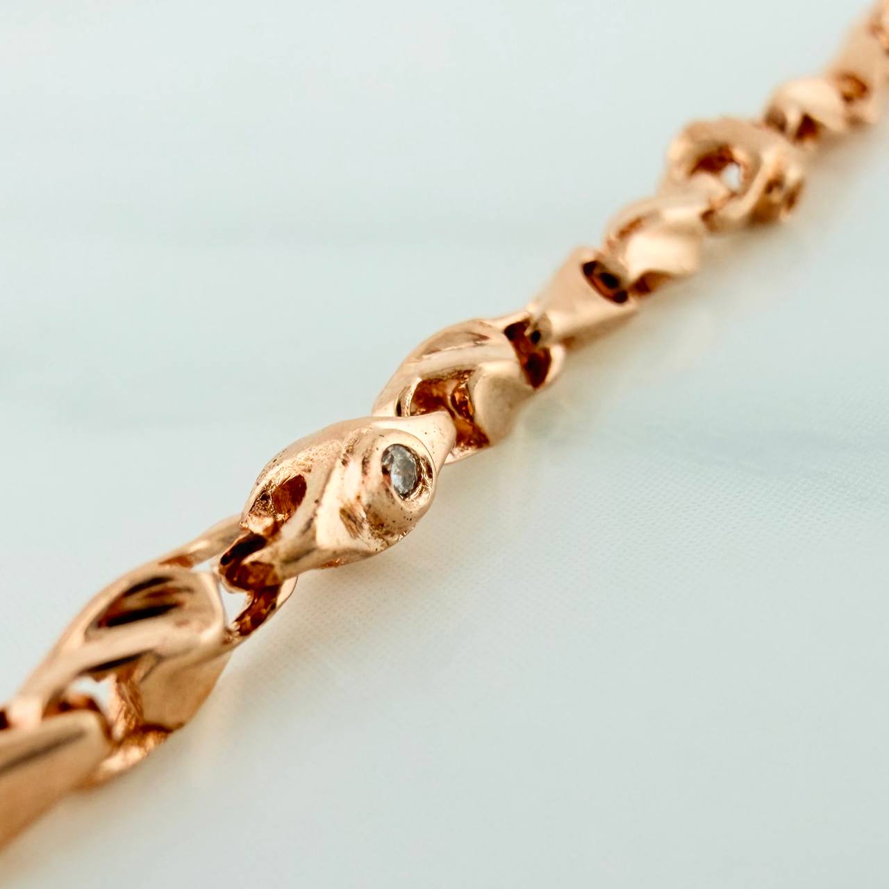 Pulso Espiga Rustica 5.65gr / 6 1/2 in / 3.4mm Oro Amarillo 18K $