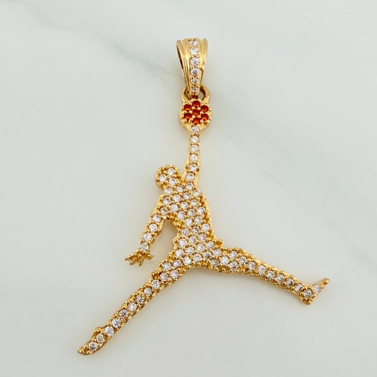Pendant Player 2.7gr / 1 1/2 in / Yellow Gold 18K $