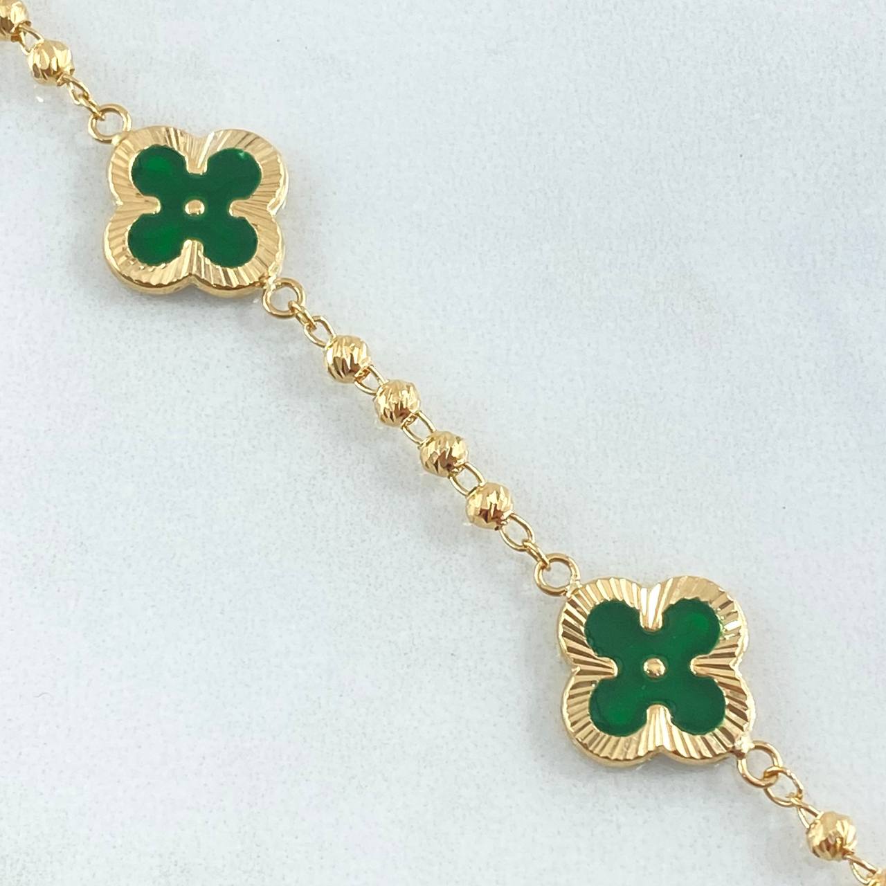 Pulso Trebol Verde 5.55gr / 18.5cm / Oro Amarillo 18K ©
