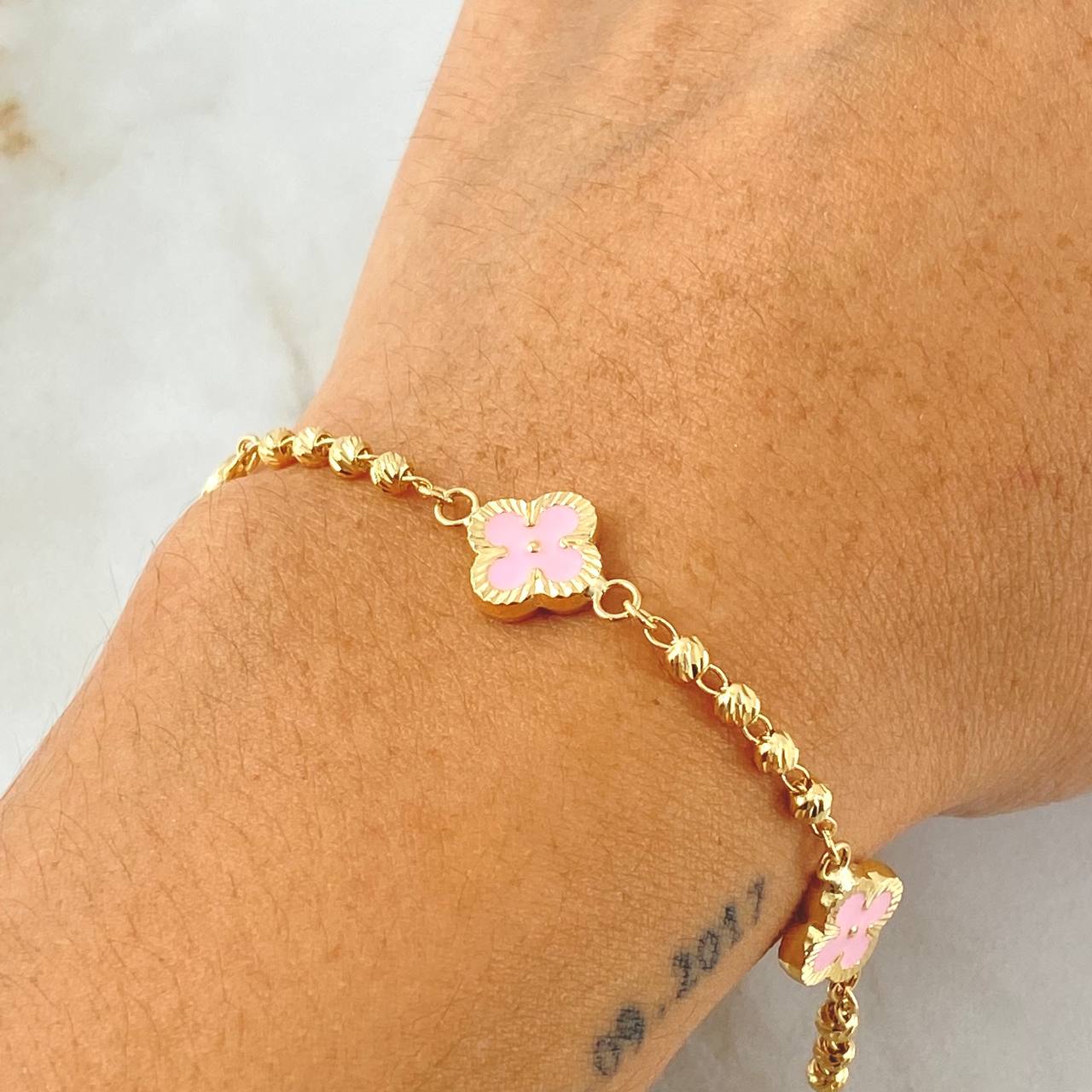 Clover Bracelet Rosy 4.8gr / 7.1in / 18K Gold Yellow ©
