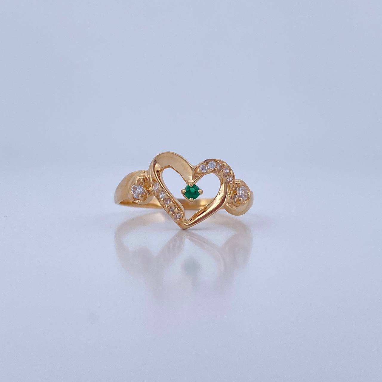 Heart Ring 2.05gr / Size 7 1/2 / Green and White Zirconia 18K Gold &