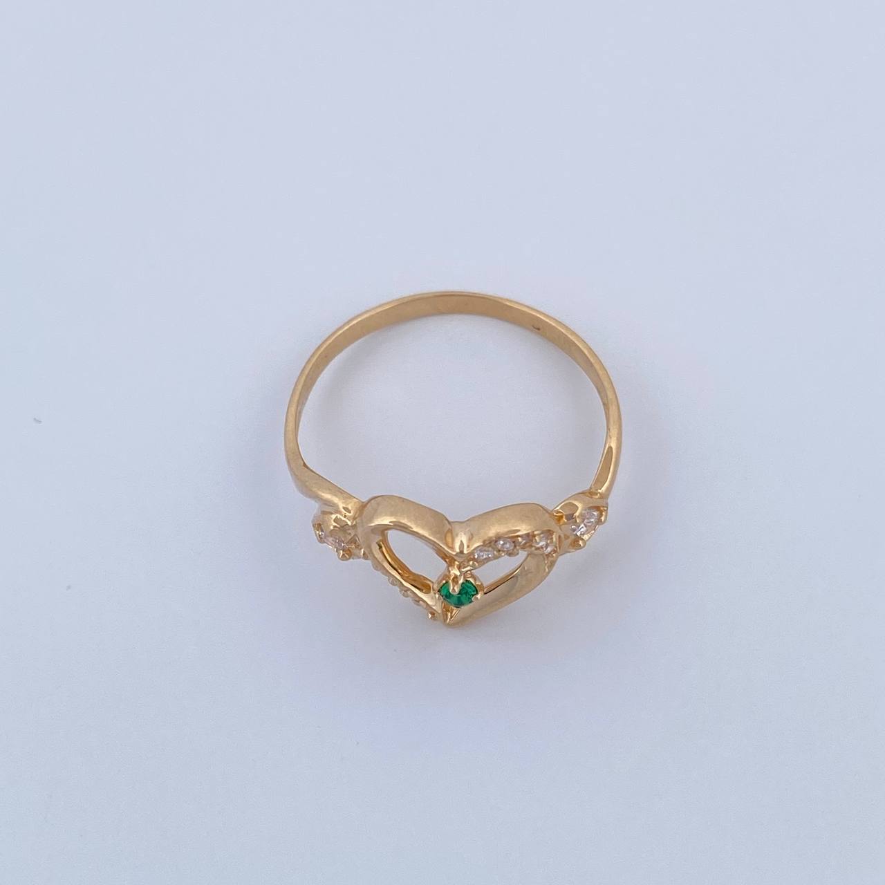 Heart Ring 2.05gr / Size 7 1/2 / Green and White Zirconia 18K Gold &