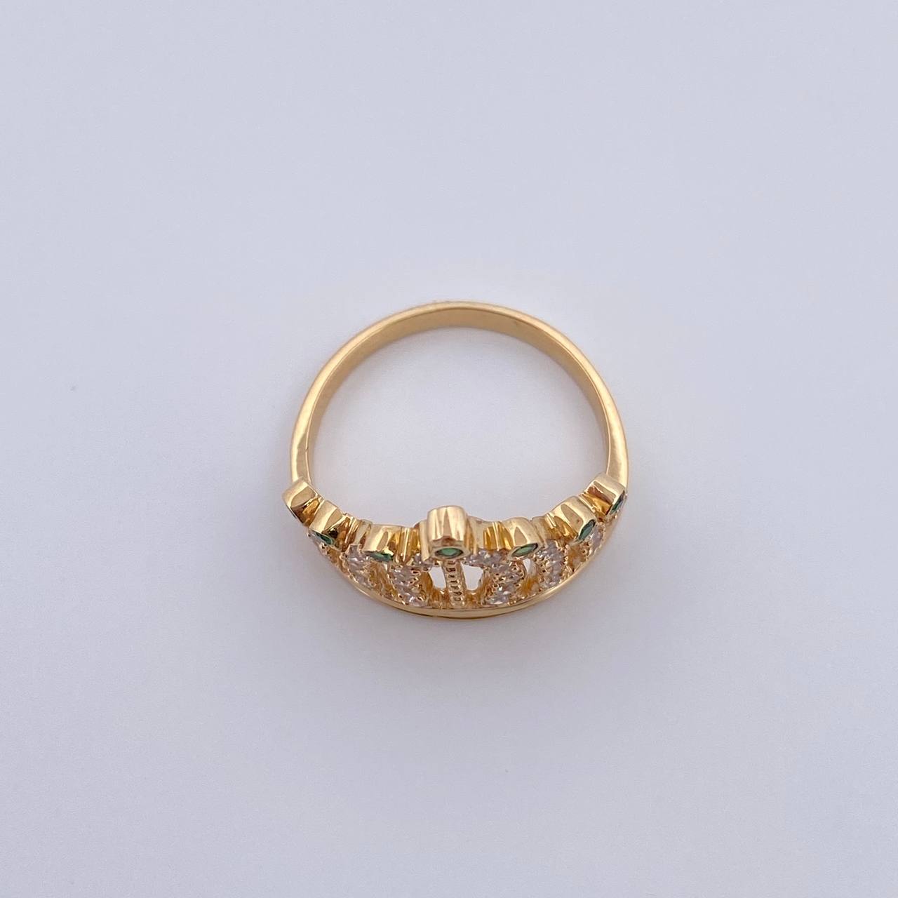 Anillo Corona Reina 3.95gr / T7 1/4 / Circones Verdes Blancos Oro Amarillo 18K &
