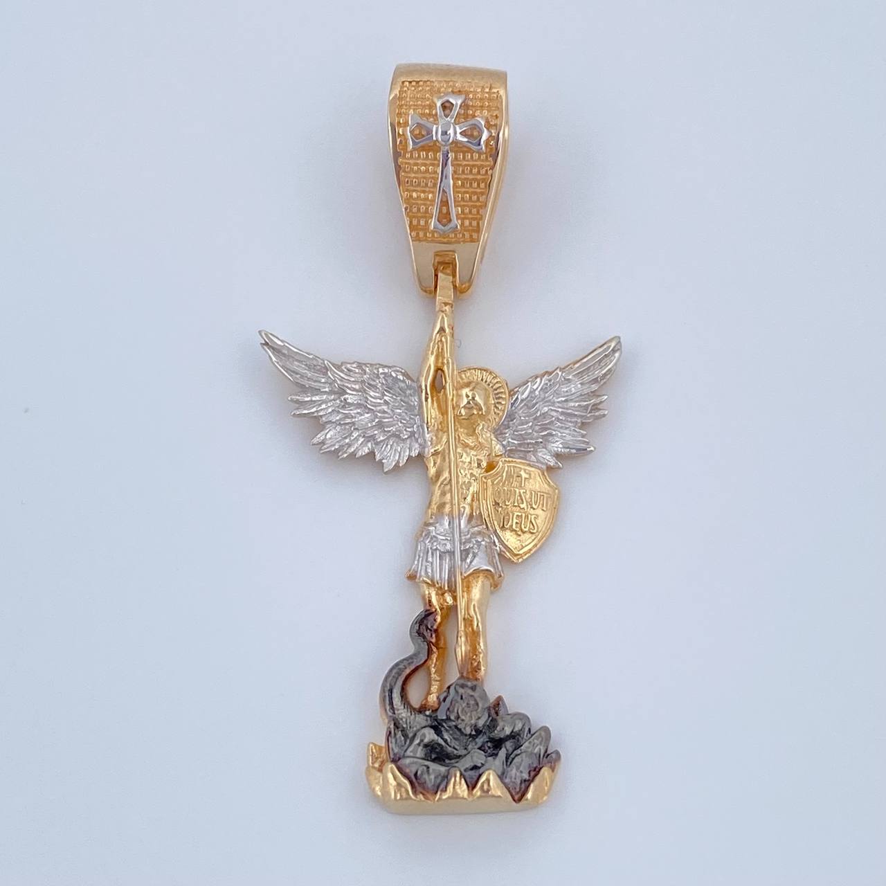 Pendant Saint Michael Archangel 5gr / 1.5in / Three 18K Gold &
