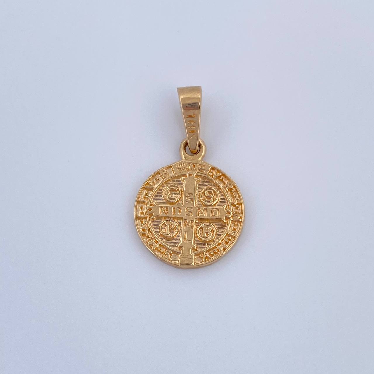 Pendant Saint Benedict 1.65gr / 0.8in / Polished 18K Gold &