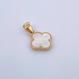 Pendant Clover 1.85gr / 0.9in / White Mother-of-Pearl 18K Gold &