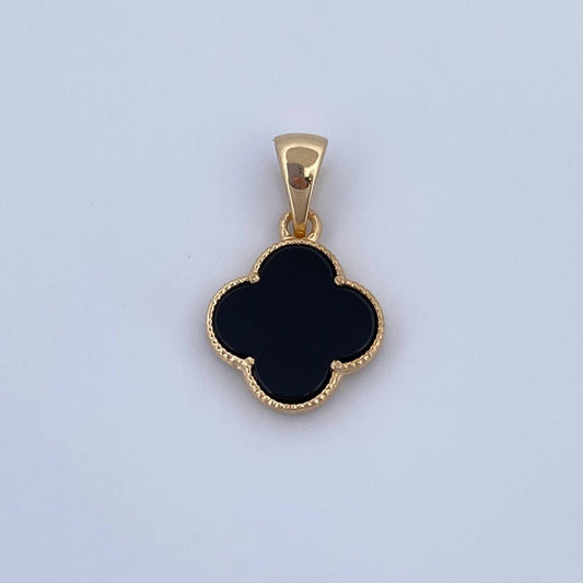 Dije Trebol 1.85gr / 2.4cm / Onix Negra Oro Amarillo 18K &