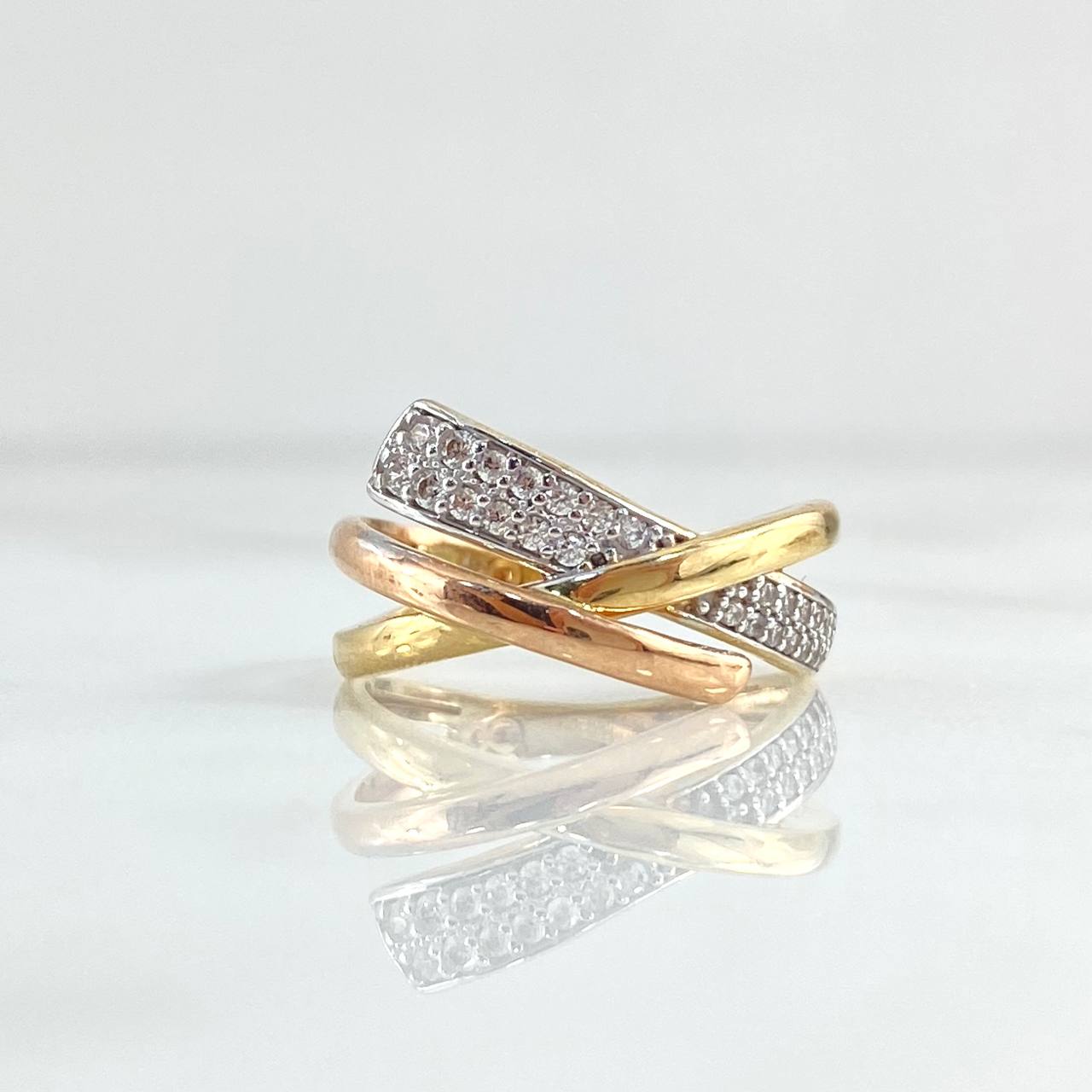 Rustic Triple Line Ring 4.65gr / Size 6 3/4 / White Zircons Three 18K Golds *
