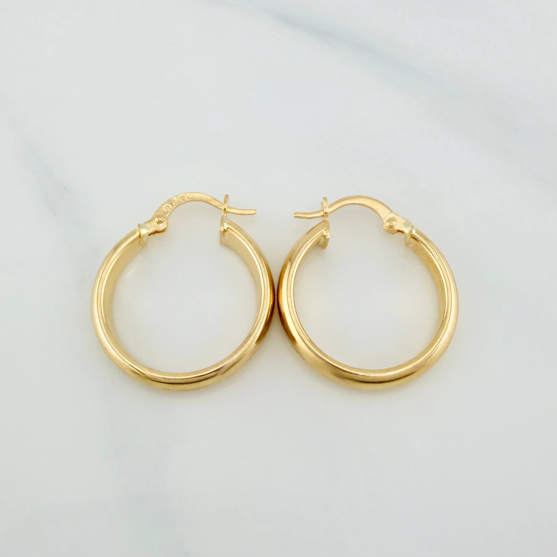 Candongas Nati 2.4 g / 1 in Oro Amarillo 18K