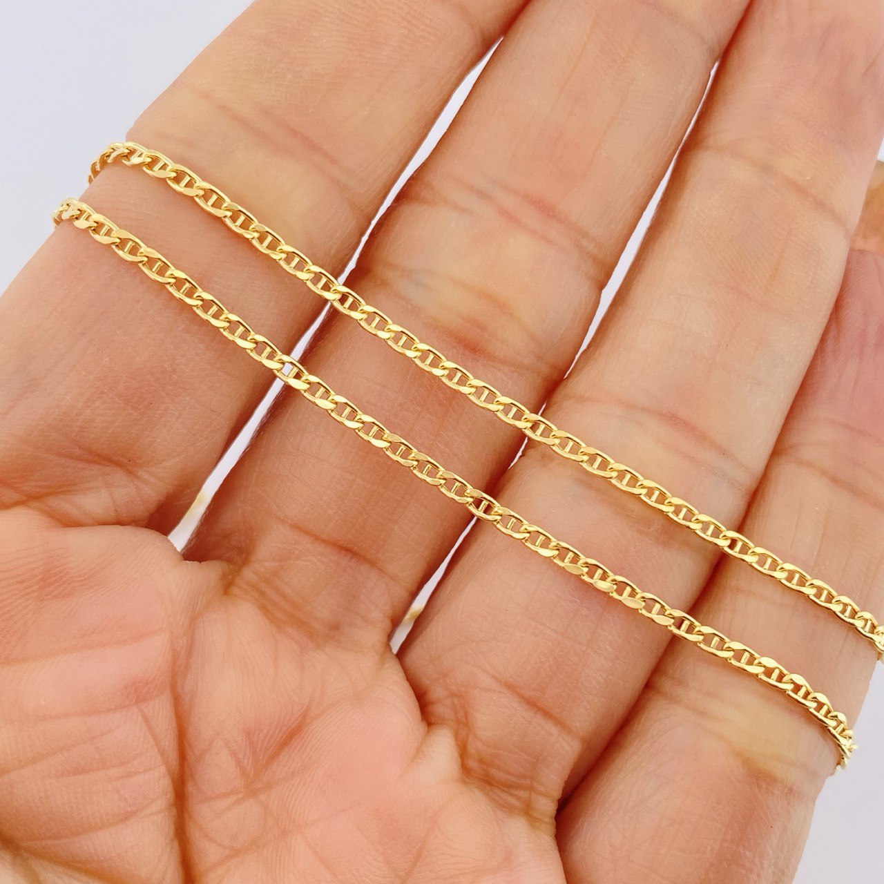 Flat Mariner Chain 1.95gr / 17.7in / 18K Yellow Gold +3 &