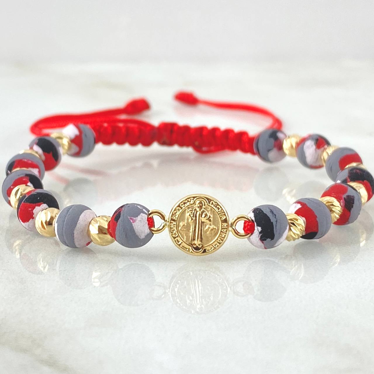 Red Bracelet Charm San Benito 1.7gr / 18K Yellow Gold ©