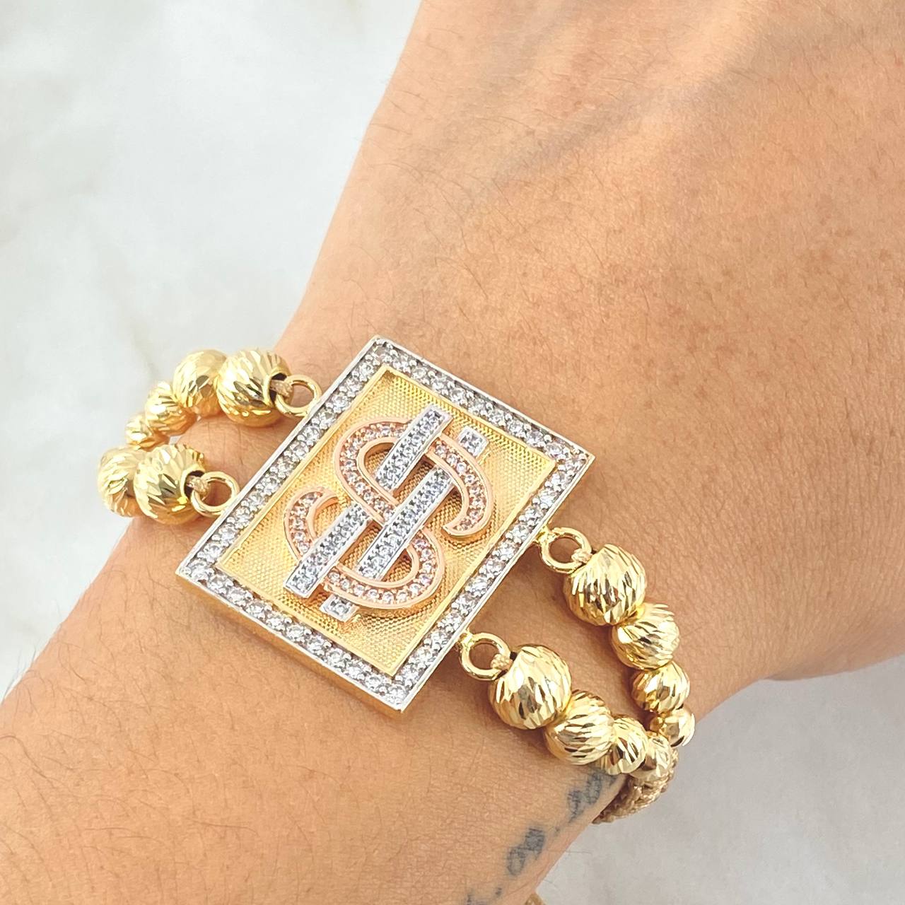 Golden Bracelet Charm Sign Weight 12.1gr / Three 18K Golds ©