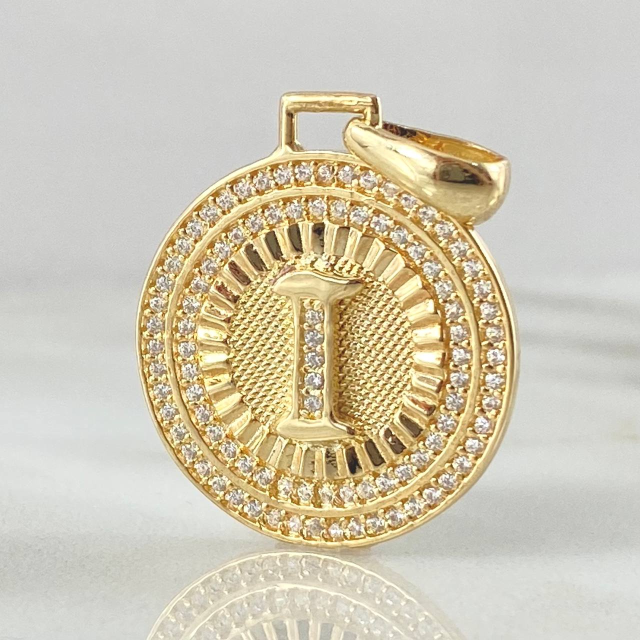 Pendant Medal Letter I 4.55gr / 1 1/4 in / Yellow Gold 18K *