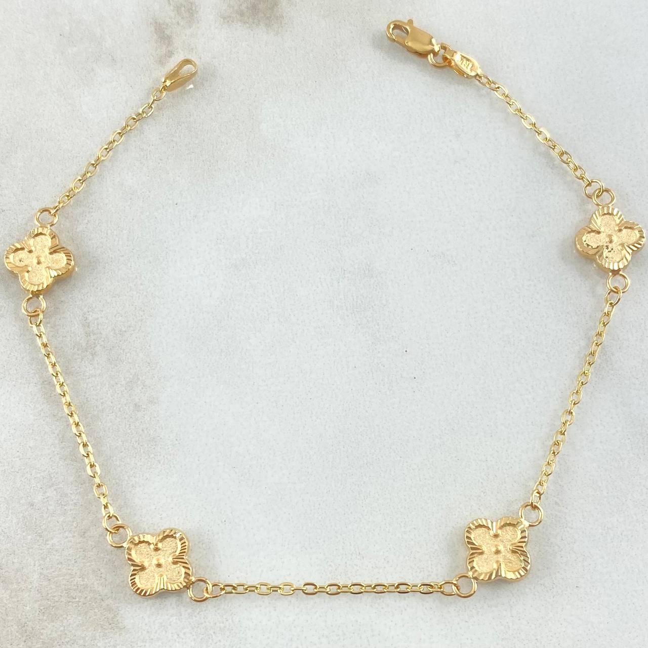 Classic Link Bracelet Clover 2.4gr / 18.5cm / 18K Yellow Gold