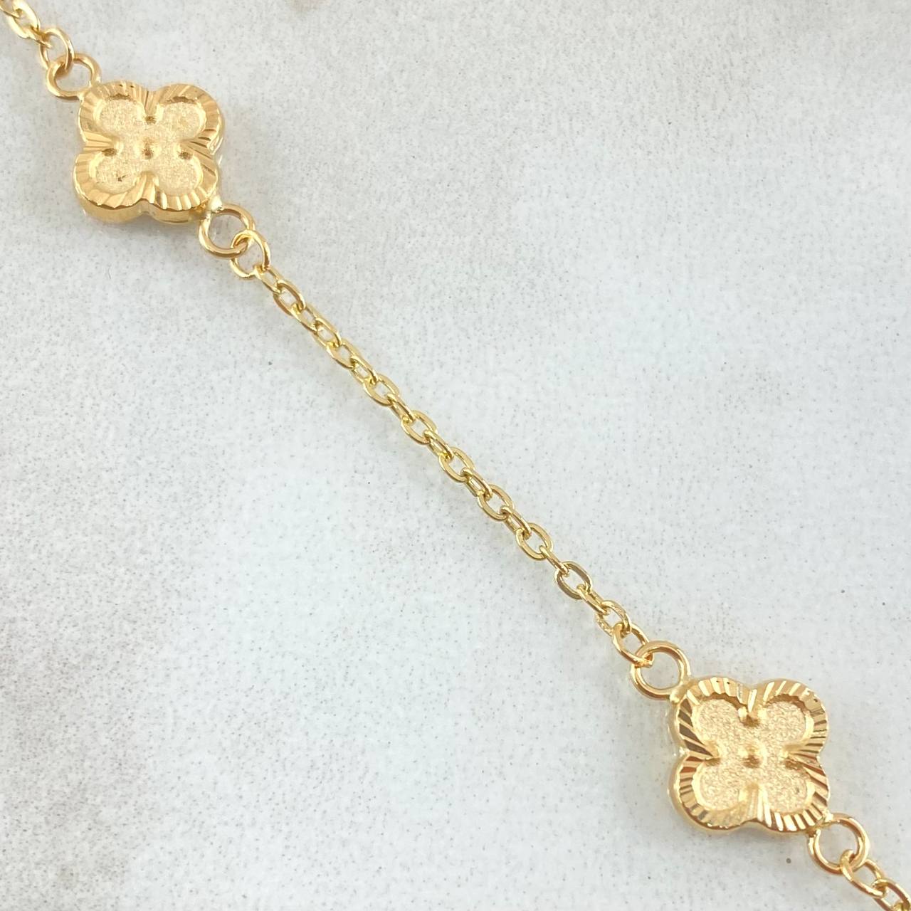 Classic Link Bracelet Clover 2.4gr / 18.5cm / 18K Yellow Gold