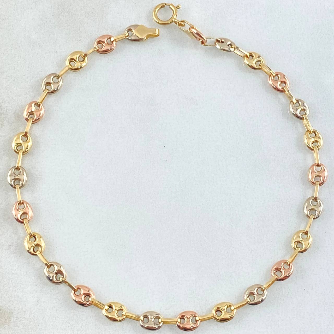 Bracelet GC 2.7gr / 20.5cm / Three 18K Gold ©