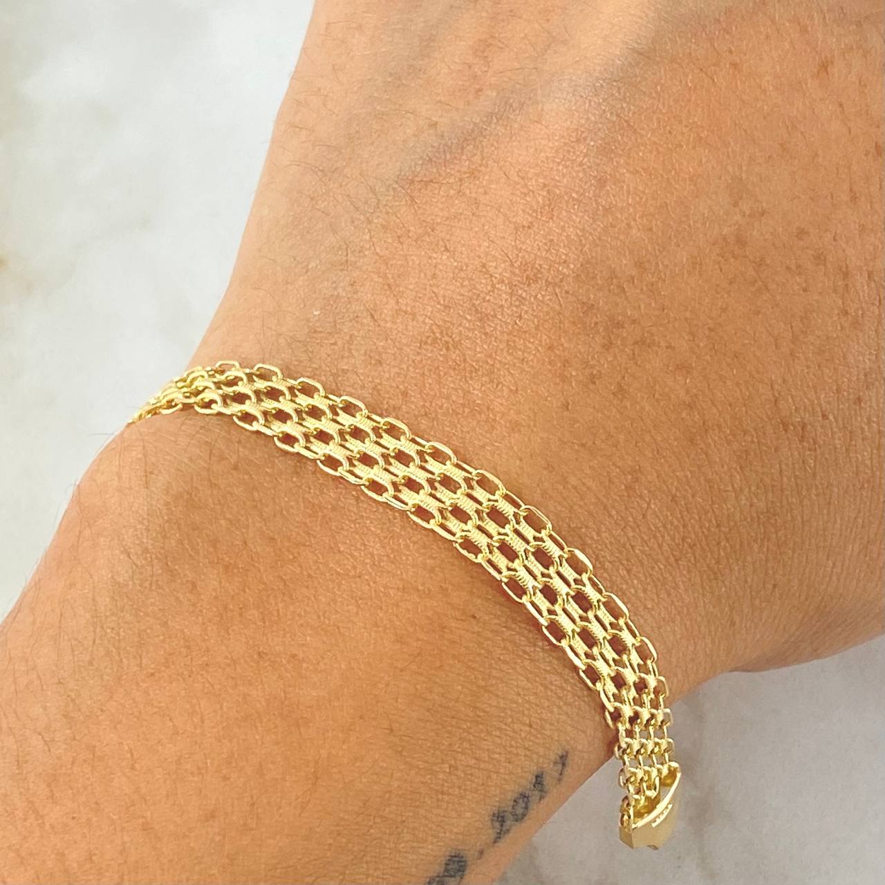 Bismark Bracelet 7.85gr / 20.5cm / 18K Yellow Gold +1