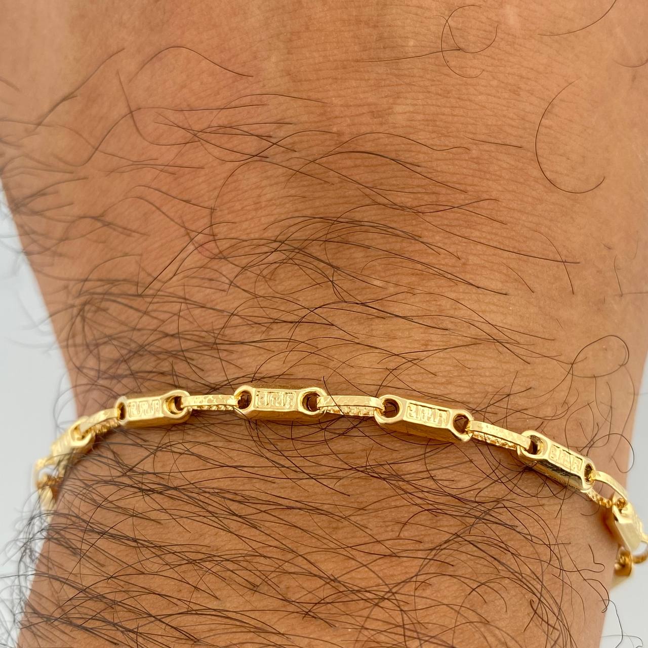 Rustic Tribal Bracelet 4.5gr / 21.5cm / 18K Yellow Gold &