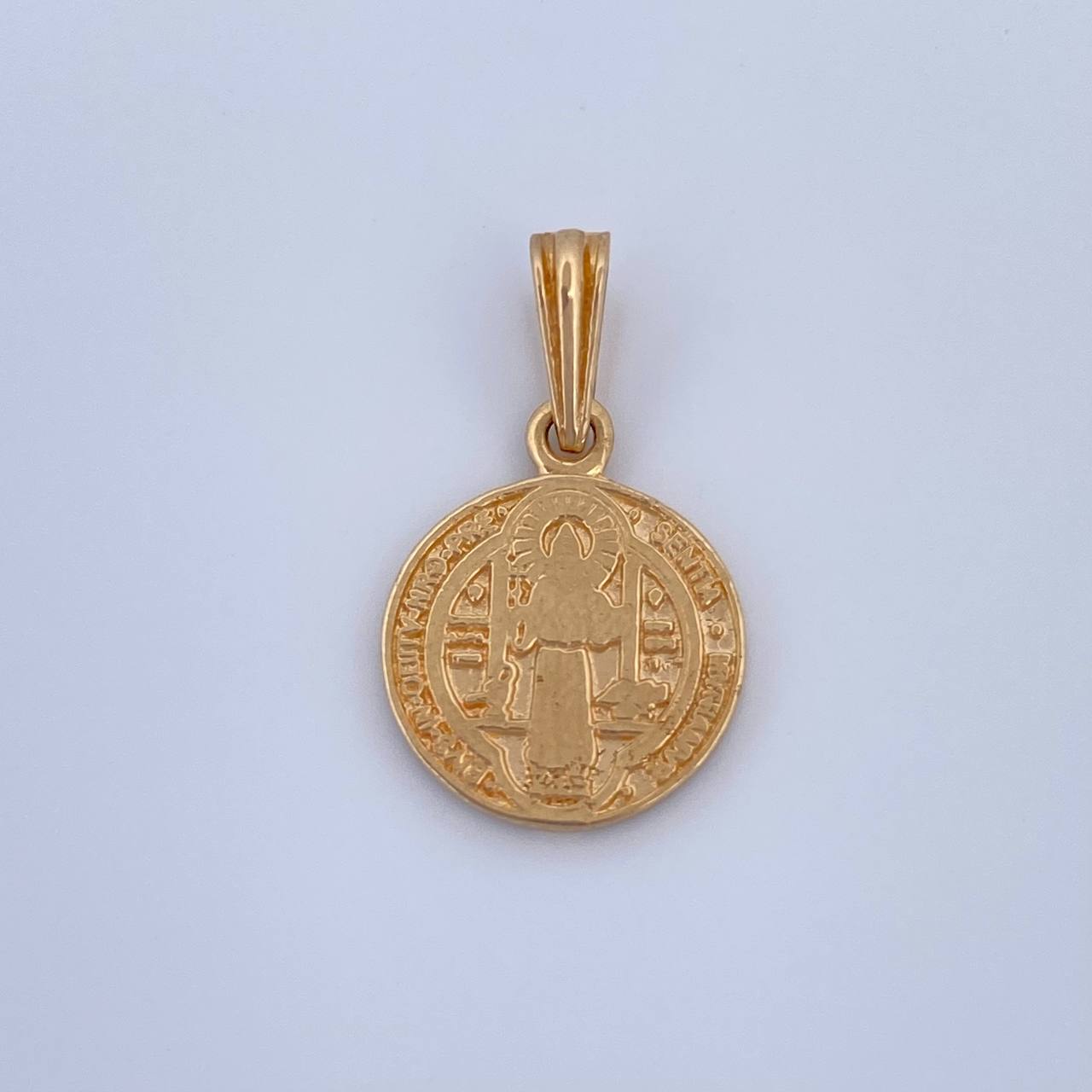 Pendant Saint Benedict 1.65gr / 0.8in / Polished 18K Gold &