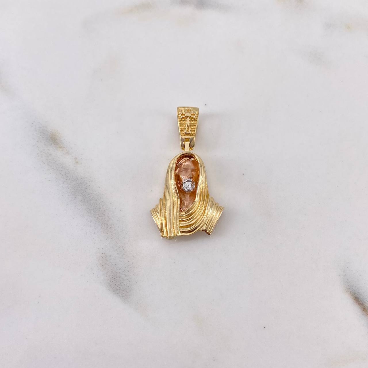 Pendant Christ Face 3.4gr / 2.7cm / Three 18K Golds &