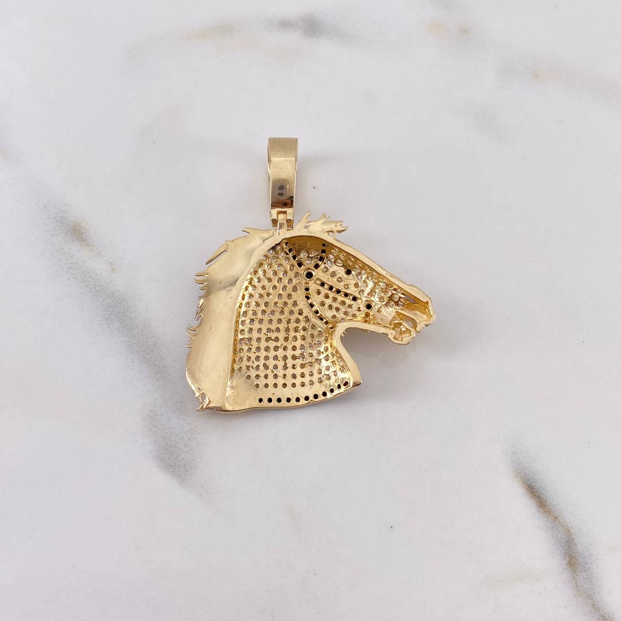 Pendant Horse 8.15gr / 3.5cm / Black and White Zircons Three 18K Golds &