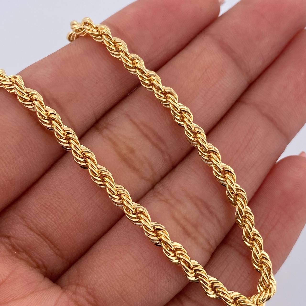 Pulso Lazo 3.1gr / 19.1cm / 3mm Oro Amarillo +3 18K $