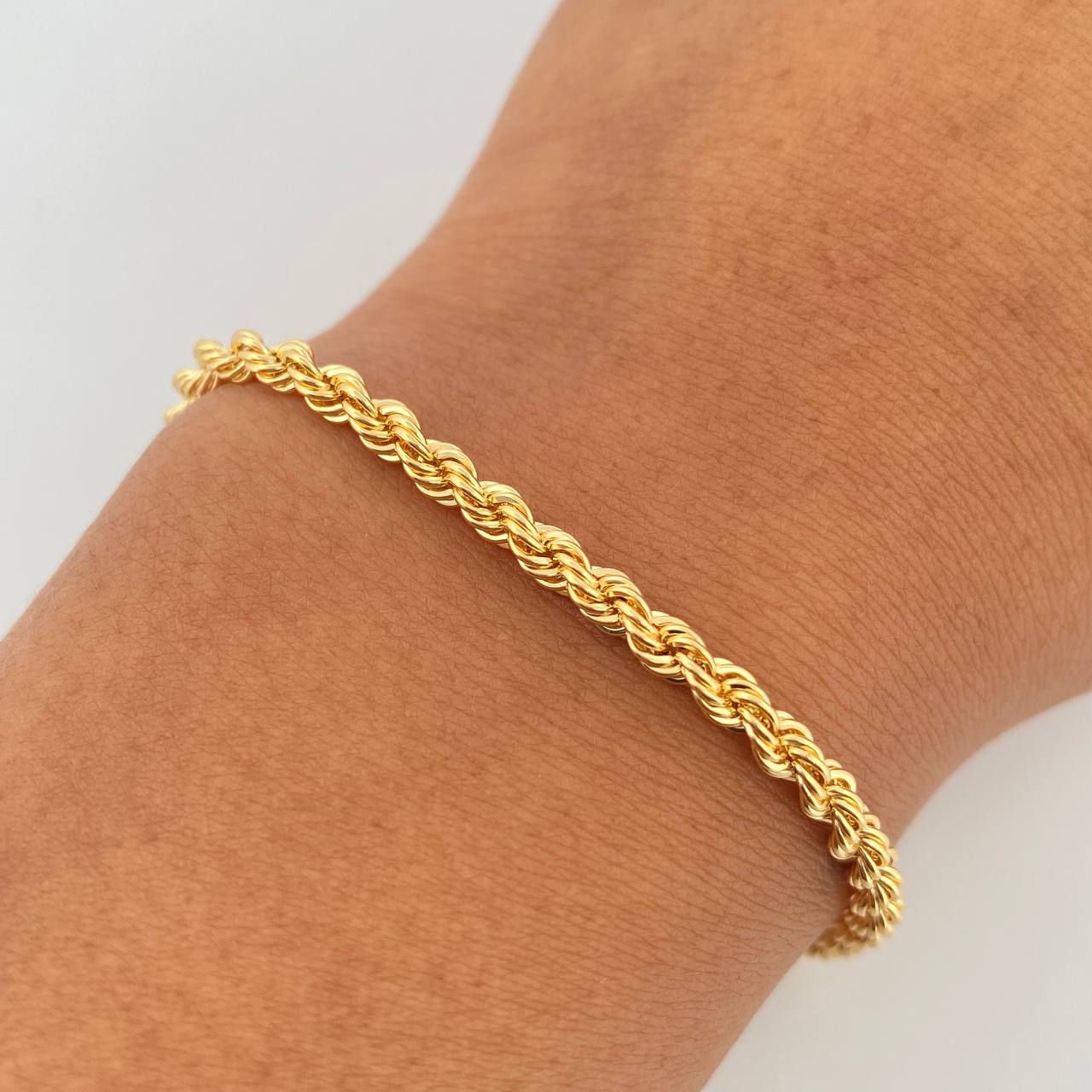 Pulso Lazo 3.95gr / 19.4cm / 3.3mm Oro Amarillo +3 18K $