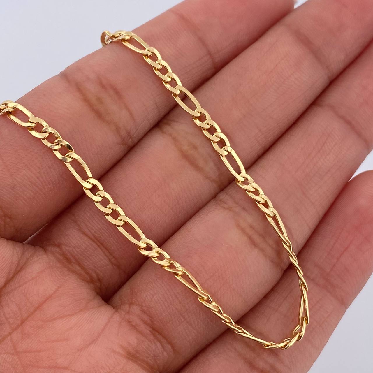 Figaro Bracelet 1.75gr / 19cm / 2.4mm Yellow Gold +1 18K $