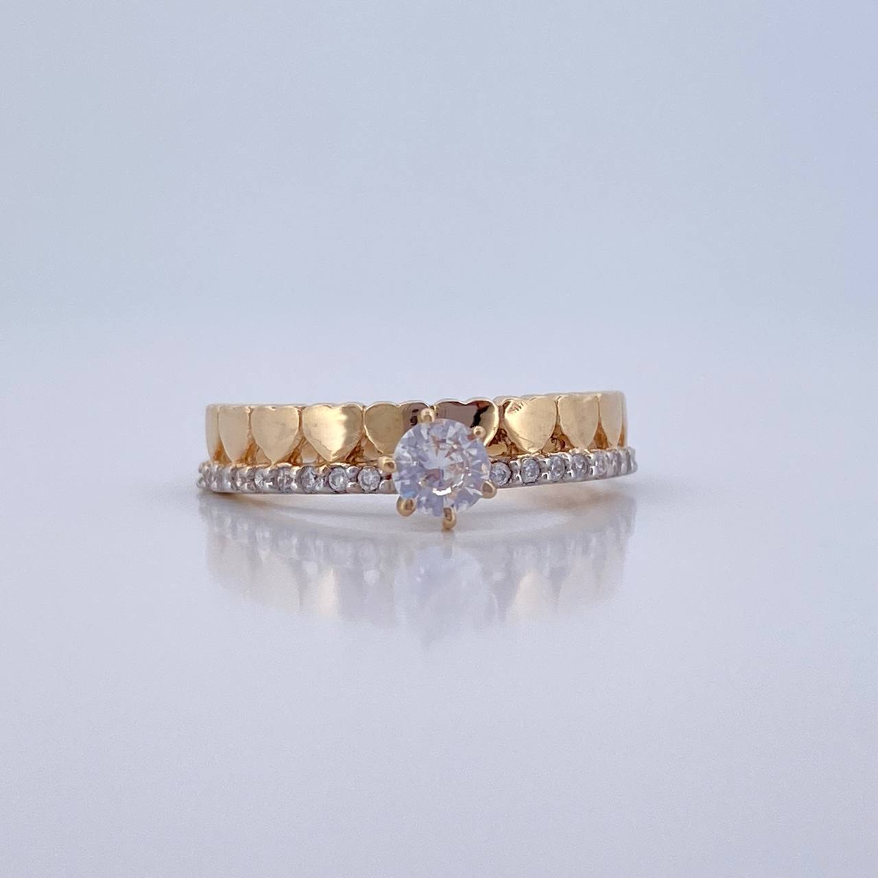 Anillo Solitario Churumbela Corazones 2.35gr / T6 1/4 / Dos Oros Amarillo Blanco 18K &
