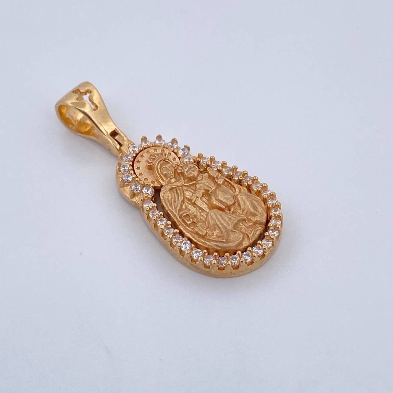 Pendant Virgin of Carmen 2.45gr / 2.5cm / 18K Yellow Gold &