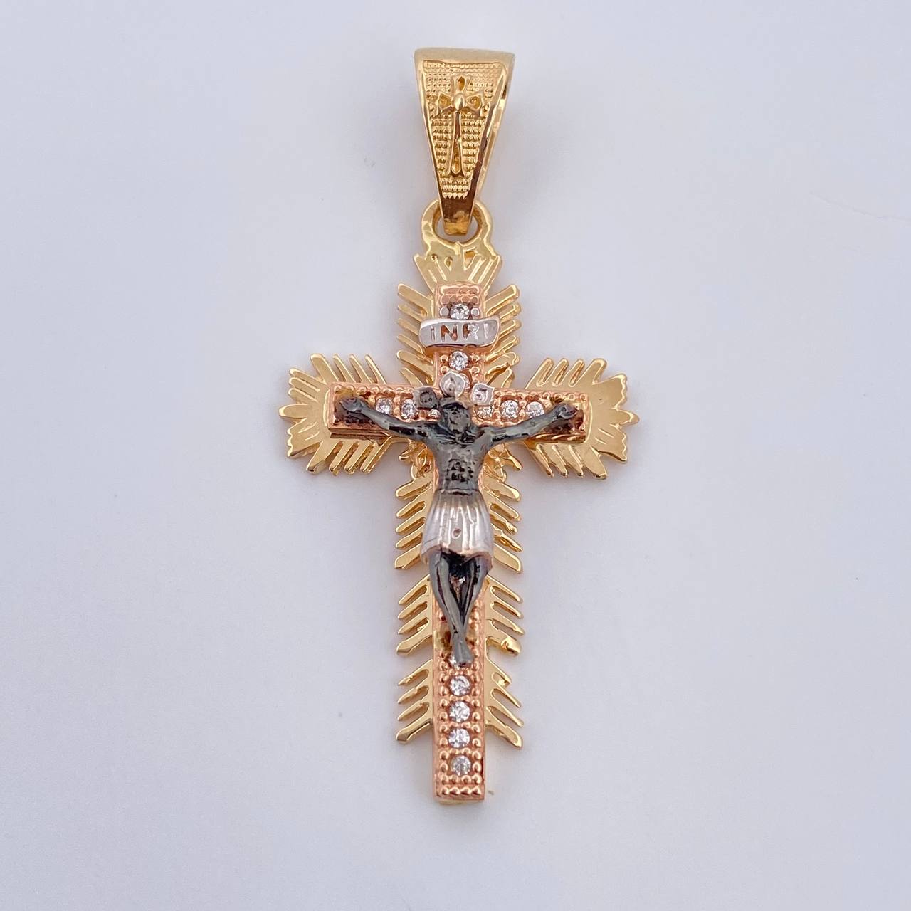 Pendant Miraculous Christ Cross of Buga 4.1gr / 3.8cm / Three 18K Golds