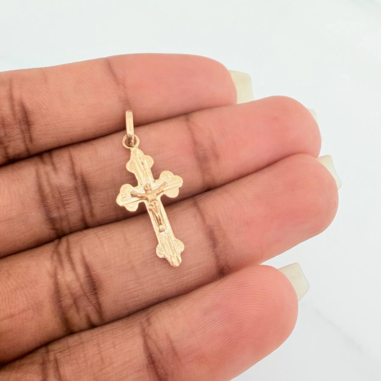 Dije Cruz Cristo 1gr / 1 in / Oro Amarillo 18K %