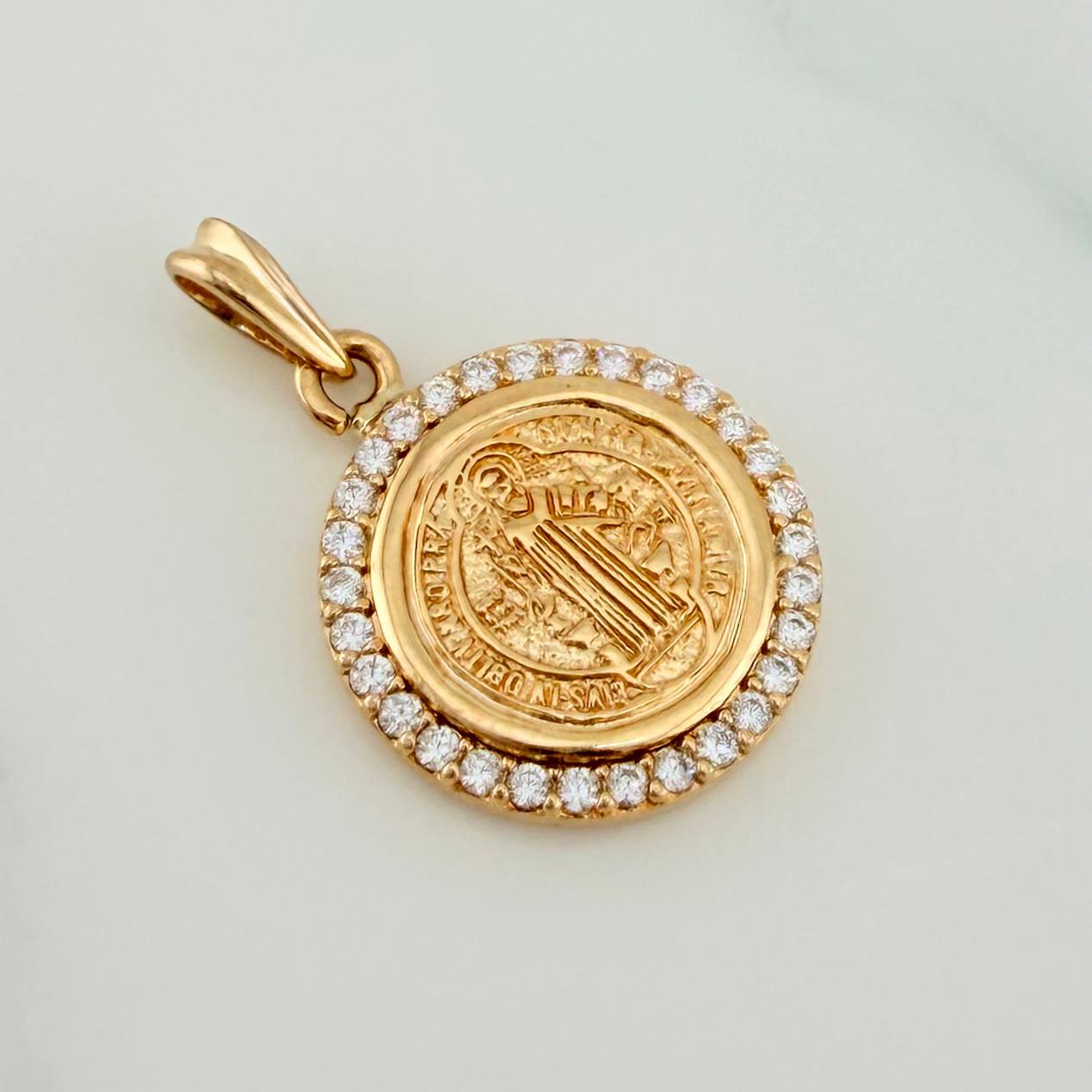 Dije San Benito 2.5gr / 1 in / Oro Amarillo 18K %