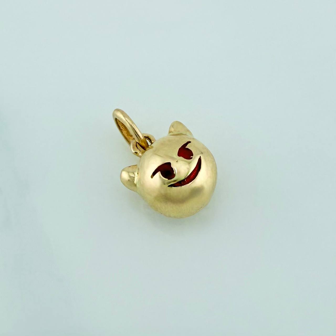 Dije Emoji Diablo 1.15gr / 1/2 in / Oro Amarillo 18K %