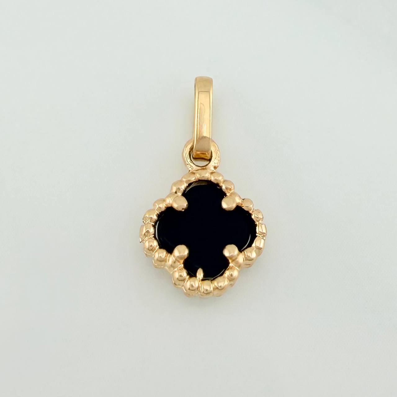 Dije Trebol 0.85gr / Oro Amarillo 18K %