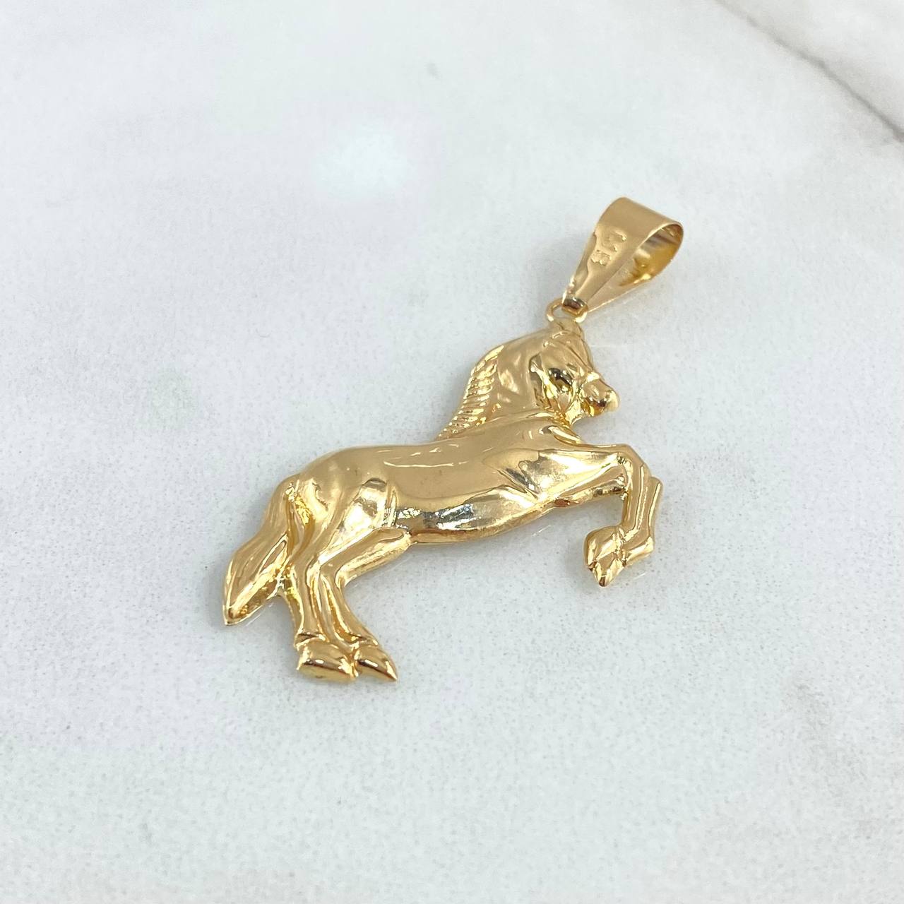 Dije Caballo 1.85gr / 4.4cm / Liso Oro Amarillo 18K