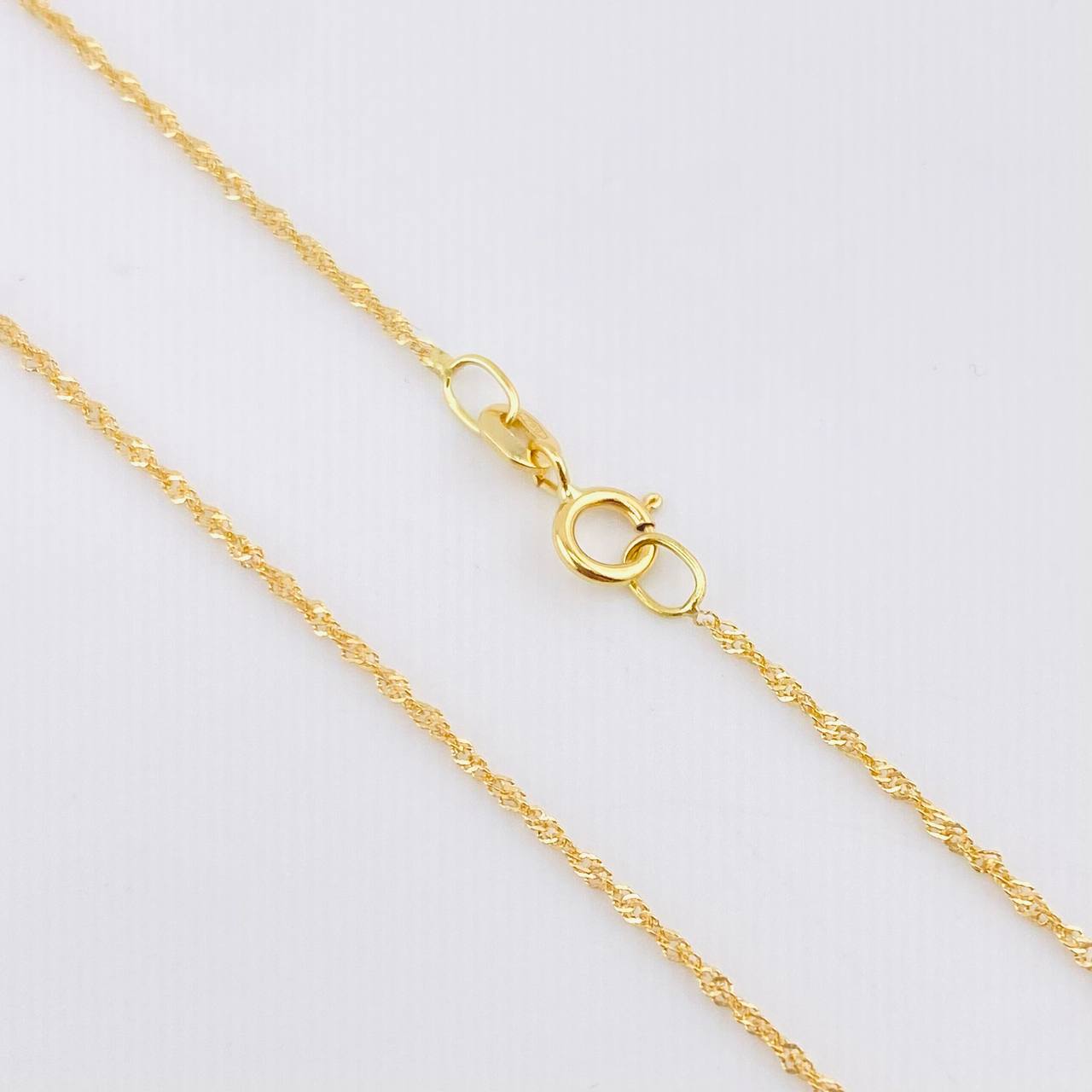 Set Singapore Chain and Plain Pendant + Cross 1.25gr / 19 3/4 in / 1mm 18K Yellow Gold *